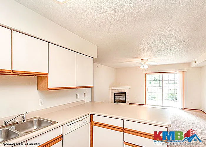 21 Westside Dr — Photo 11