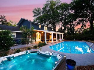 584 Fort Johnson Rd, Charleston, SC 29412