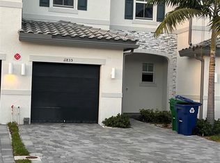 11835 NW 46th St, Coral Springs, FL 33076