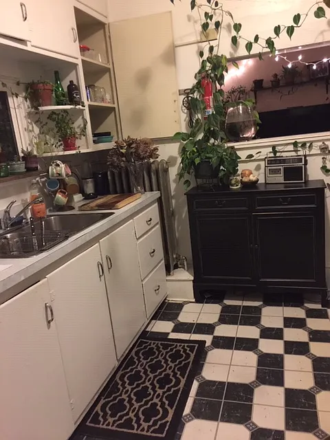 2 bed, 1200 sqft, $2,050 — Photo 3