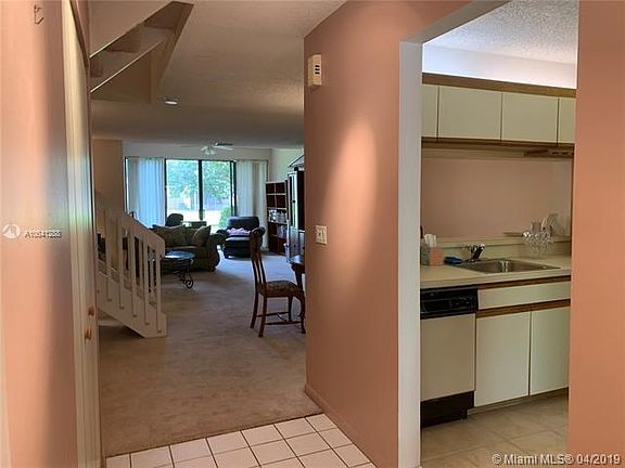 5th image of 10761 NW 14th St APT 284