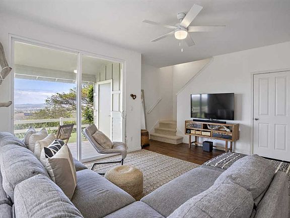 4th image of 31 Kaloaloa Way APT 5A