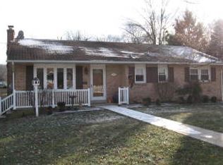 24 Dennis Dr, New Providence, PA 17560