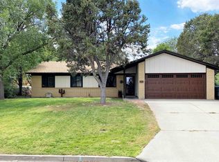359 Kimberly Ln, Los Alamos, NM 87547