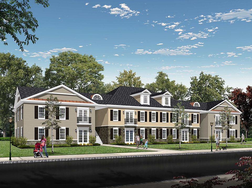 1st image of 100 Blenheim Erial Rd #1B-1Ba-909Sqft