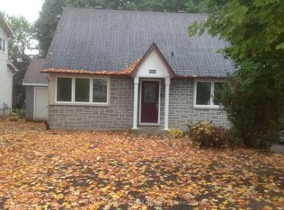 614 Churchill Ave N, Ottawa, ON K1Z 5E8