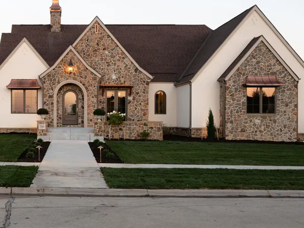 7100 NW 3rd St, Lincoln, NE 68521