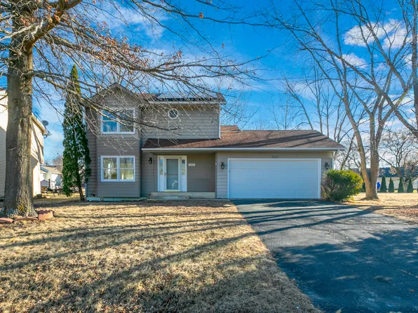 508 Pembroke Rd SW, Poplar Grove, IL 61065