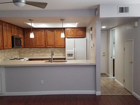 3rd image of 2083 Wente Way