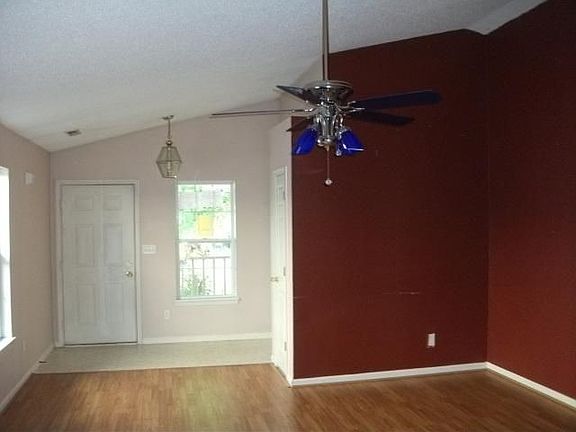 5th image of 4639 Whitham Ln
