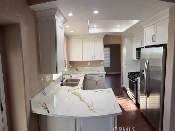 10249 Southridge Dr, Rancho Cucamonga, CA 91737