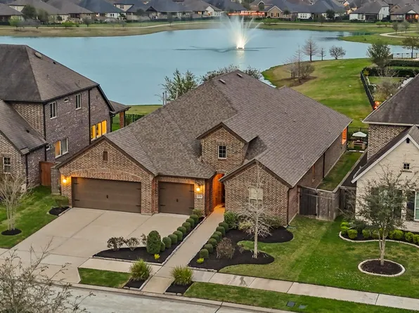 2010 Big Creek Way, Missouri City, TX 77459