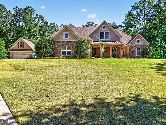 2nd image of 173 Coral Ridge Ct