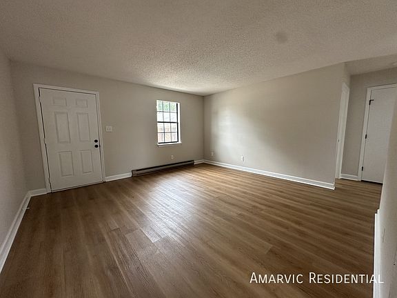 2nd image of 2478 Godwin Ln