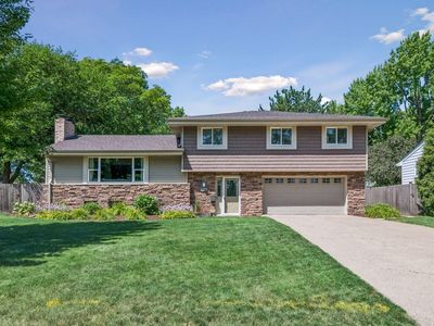 7116 Bristol Blvd, Edina, MN, 55435