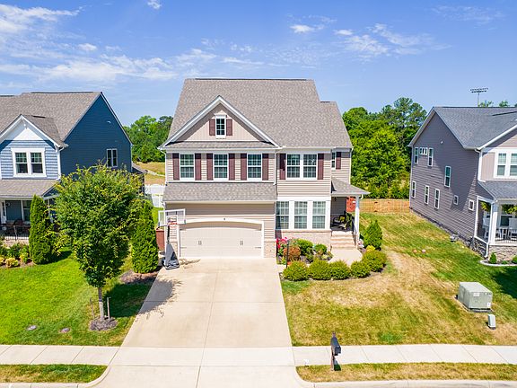 2nd image of 9535 Thornecrest Dr