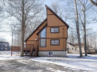 1673 Cotswold Rd, Tobyhanna, PA 18466