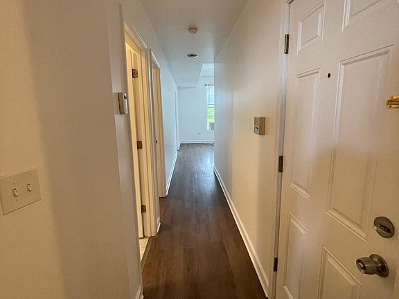 4th image of 202 N California Ave APT 1