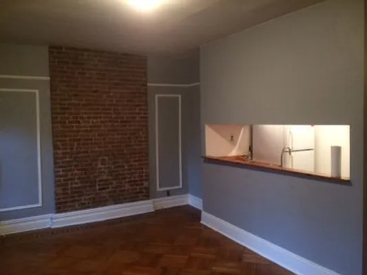 Rented by Village Living Realty | media 2