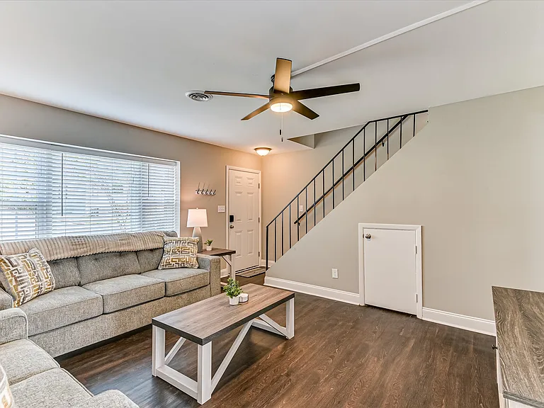 Summerville Campus Apartments - Furnished Corporate Housing Augusta — Photo 13