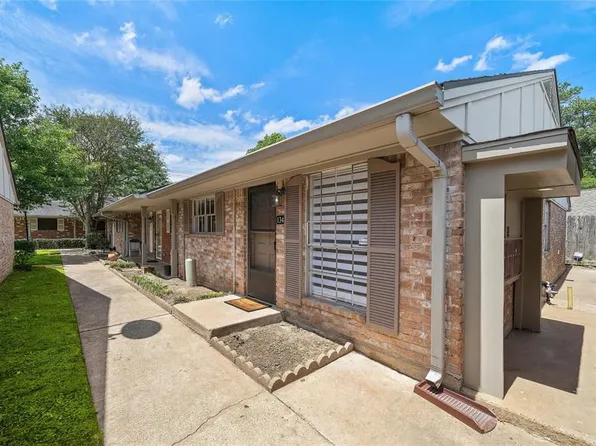 1106 W Tri Oaks Ln APT 134, Houston, TX 77043