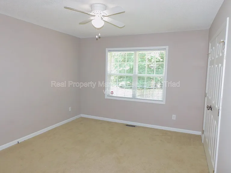 2988 Butterwood Dr — Photo 14