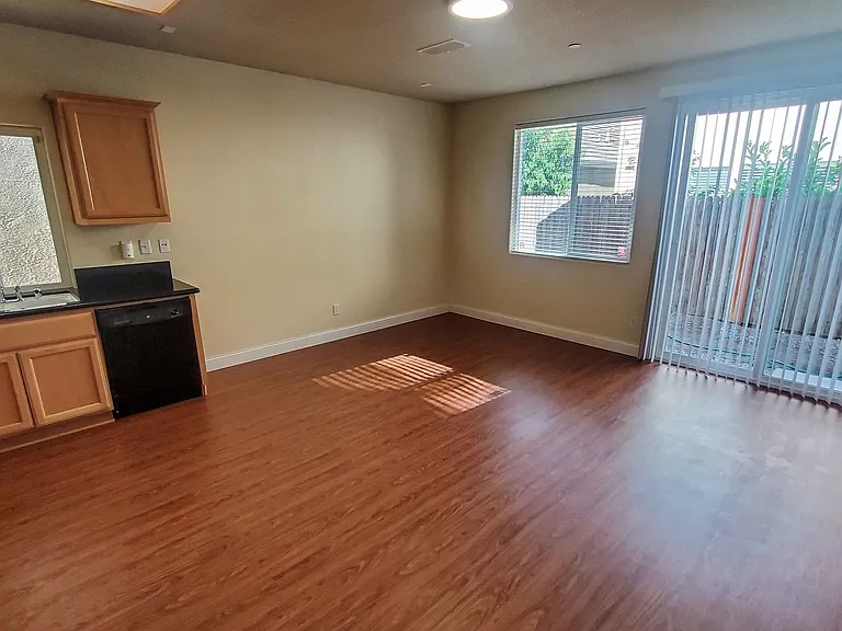 7528 Georgica Way — Photo 3