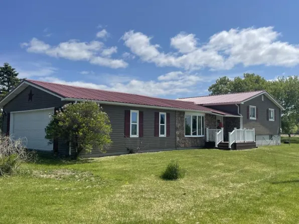 520 N Railroad St, Turner, MI 48765