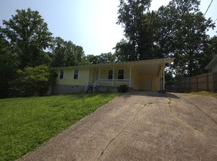 4986 Saginaw Ln, Ooltewah, TN 37363