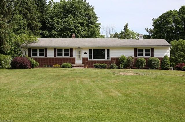 1st image of 351 Meadowview Dr