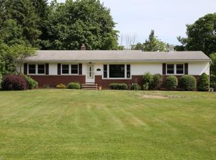 351 Meadowview Dr, Northfield, OH 44067
