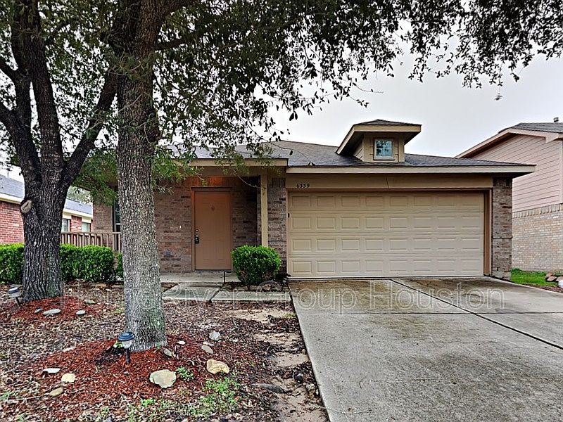 1st image of 6339 Macquarie Dr