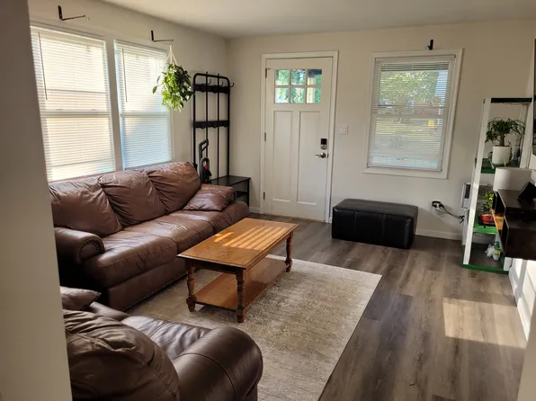 22 Hazel Ave #2, Halethorpe, MD 21227