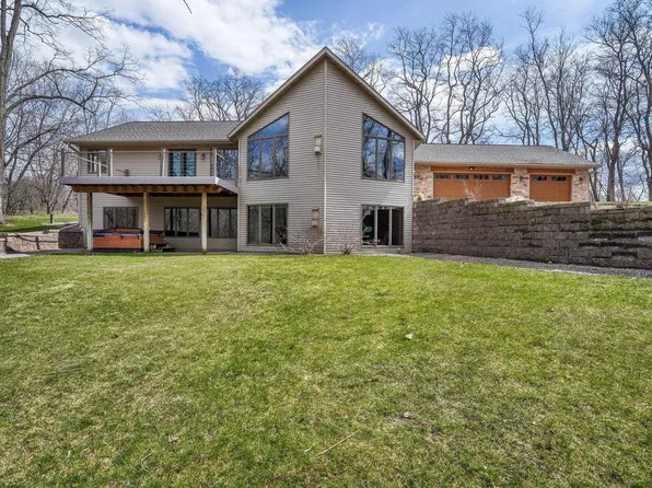 W11243 Red Cedar Drive, Lodi, WI 53555