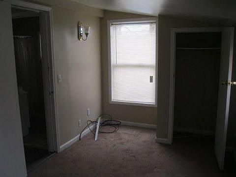 5th image of 110 E Ypsilanti Ave