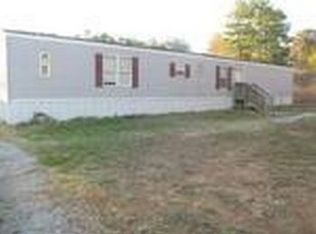 202 Humphrey Cemetery Cir, Heiskell, TN 37754