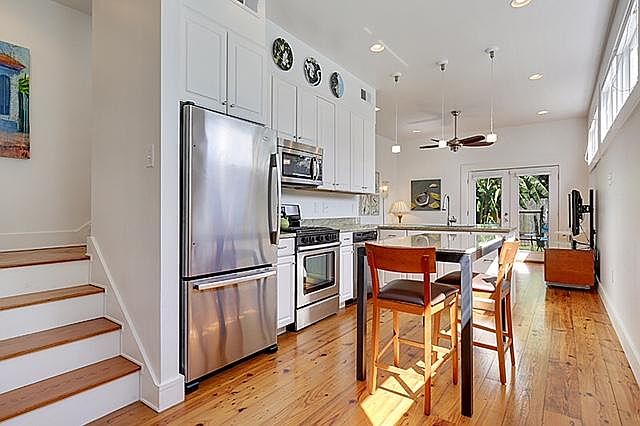 1st image of 3307 Annunciation St