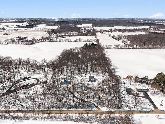 2nd image of N2493 Kunz Rd