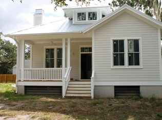 2316 Simms St, Beaufort, SC 29902