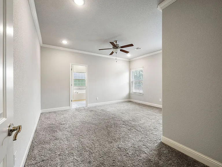 2237 Aspen — Photo 10