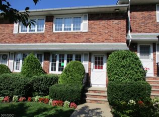 777 Springfield Ave APT 8, Summit, NJ 07901