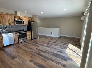 1242 NE Dempsey Dr UNIT 2, Bend, OR 97701