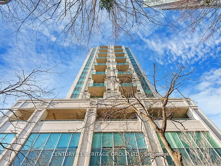 1 Avondale Ave #910 — Photo 1