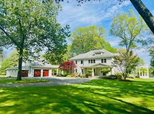 109 Oak Rd, Concord, MA 01742