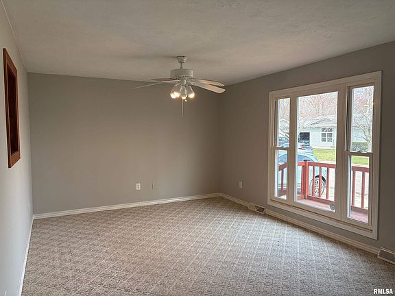 3rd image of 1013 Coronado W