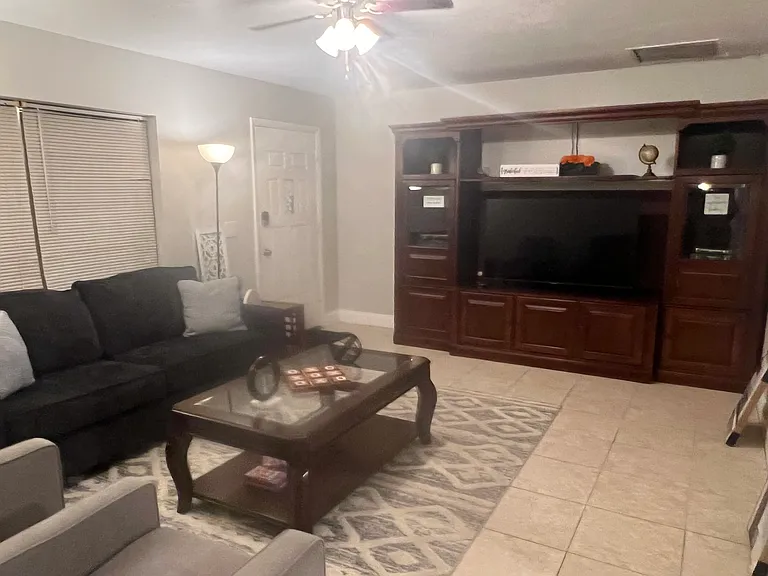 7507 Kenwood Rd — Photo 3