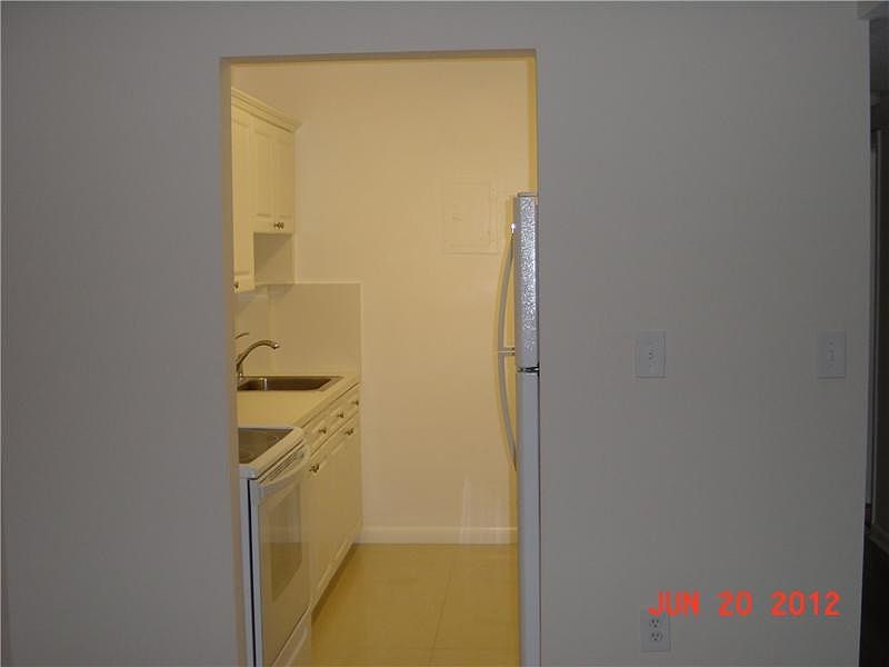 1st image of 1955 NE 135th St APT 302