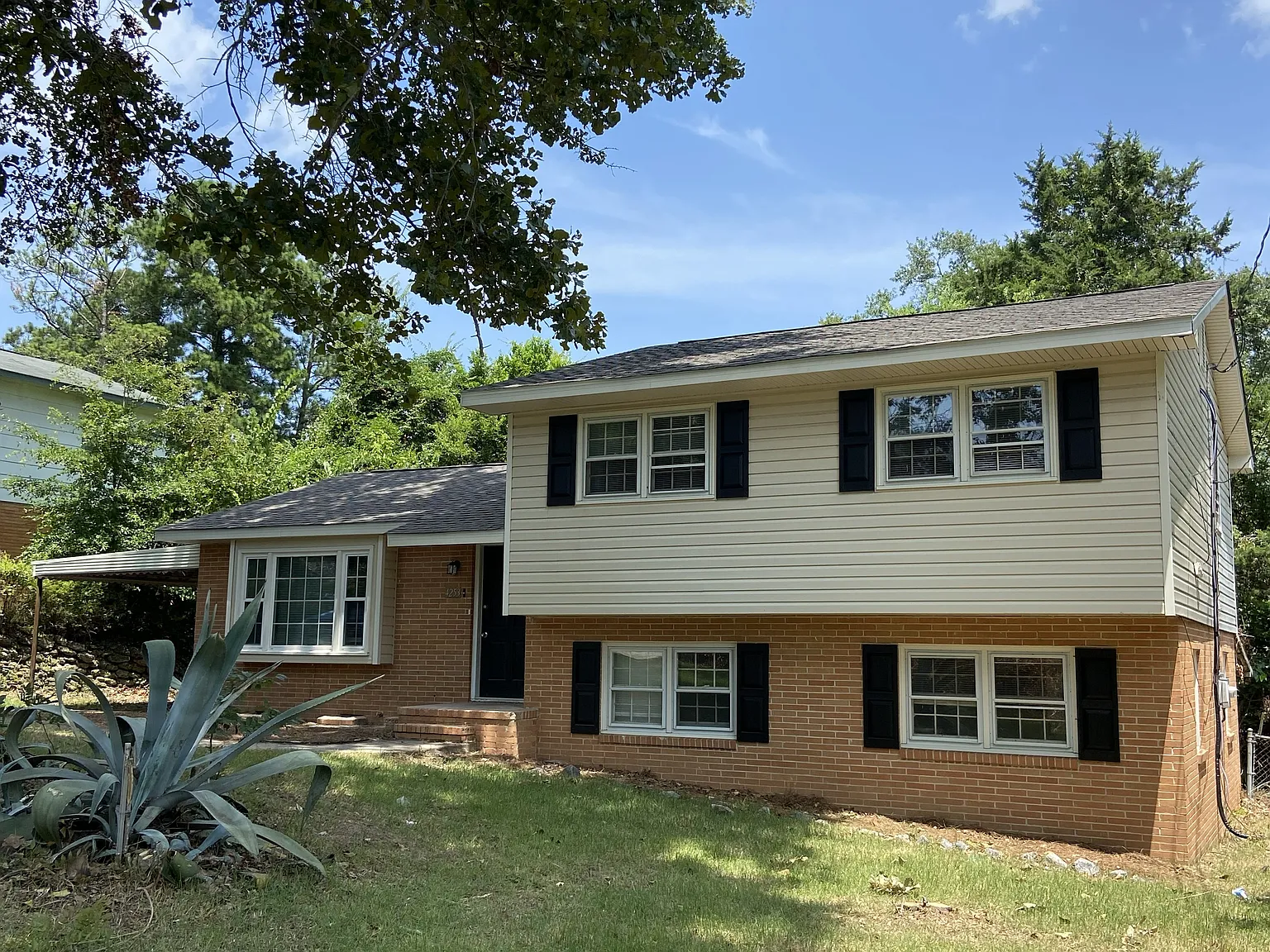 4253 Ridgefield Ct. — Photo 2