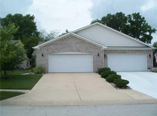 724 S Shepherds Way, Greenwood, IN 46143