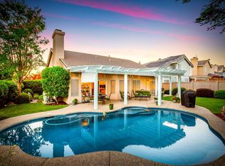 1900 Hunter Dr, Rocklin, CA 95765